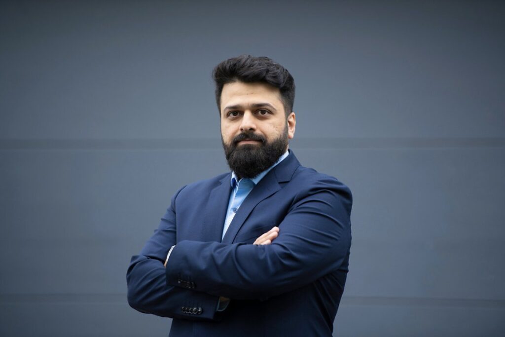 Reza Abdi INQA-Coach Bonn, Köln, Düsseldorf NRW – Portrait QPFG Berater